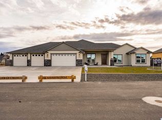 12004 Clark Fork Rd, Pasco, WA 99301