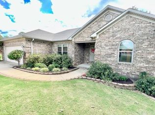 139 Ridgeland Dr, Maumelle, AR 72113
