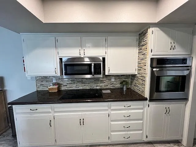7734 E Minnezona Ave — Photo 9