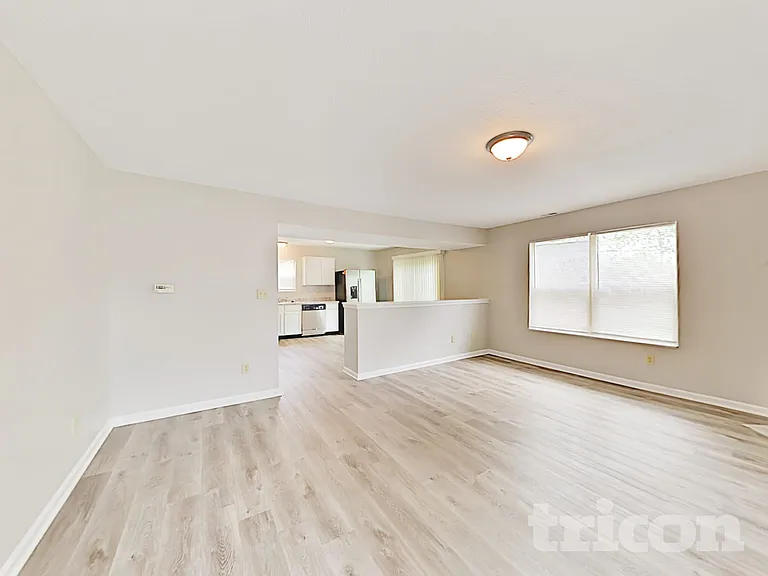 4719 Plantation St — Photo 6