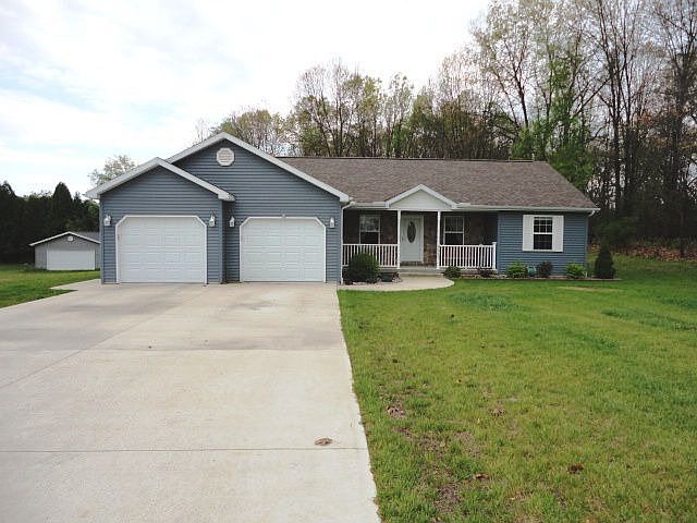 1st image of 8449 E Long Lane Dr