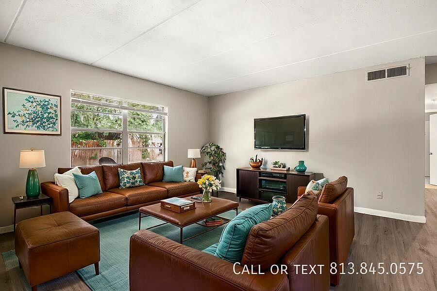 2nd image of 1600 Lansdowne Dr #508
