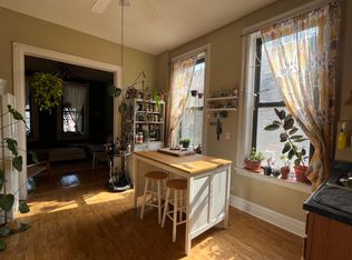 817 N Damen Ave APT 2R, Chicago, IL 60622