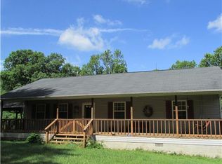 1405 Roddy Springs Rd, Tracy City, TN 37387