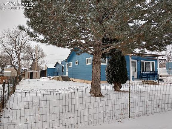 3rd image of 1702 E 11th St