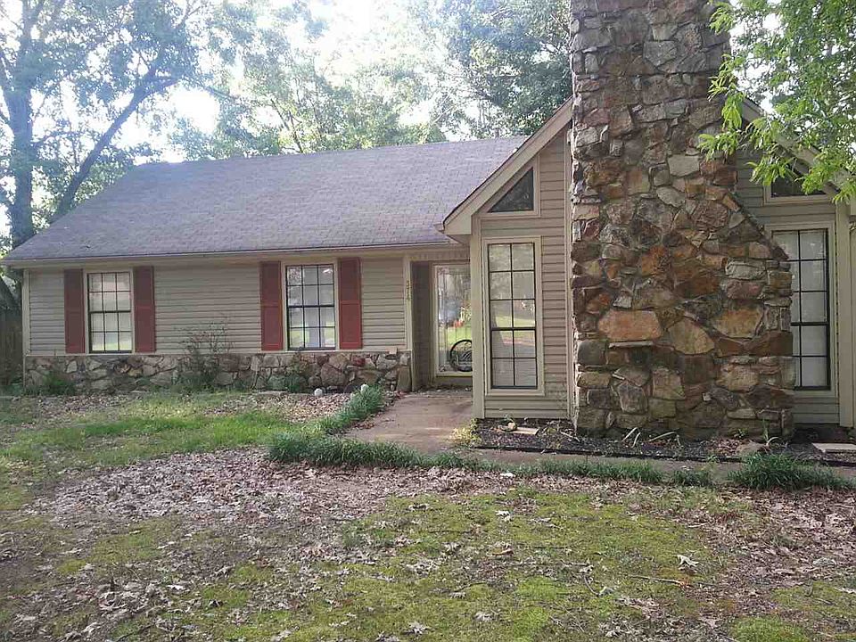 1st image of 374 Bouldincrest Ave