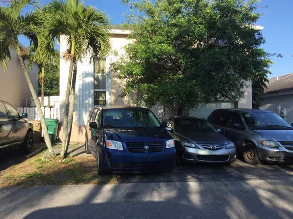 4415 SW 72nd Ter, Davie, FL 33314