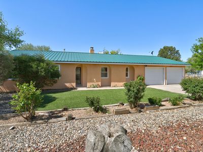 8 Avenida Alegre, Los Lunas, NM, 87031