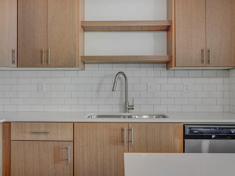 Villas on Main — Photo 20