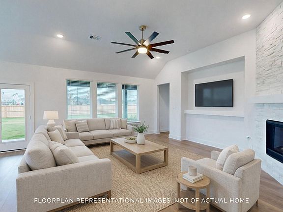 7th image of this home
