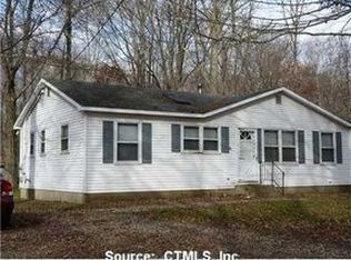 16 Bush Rd, Lebanon, CT 06249