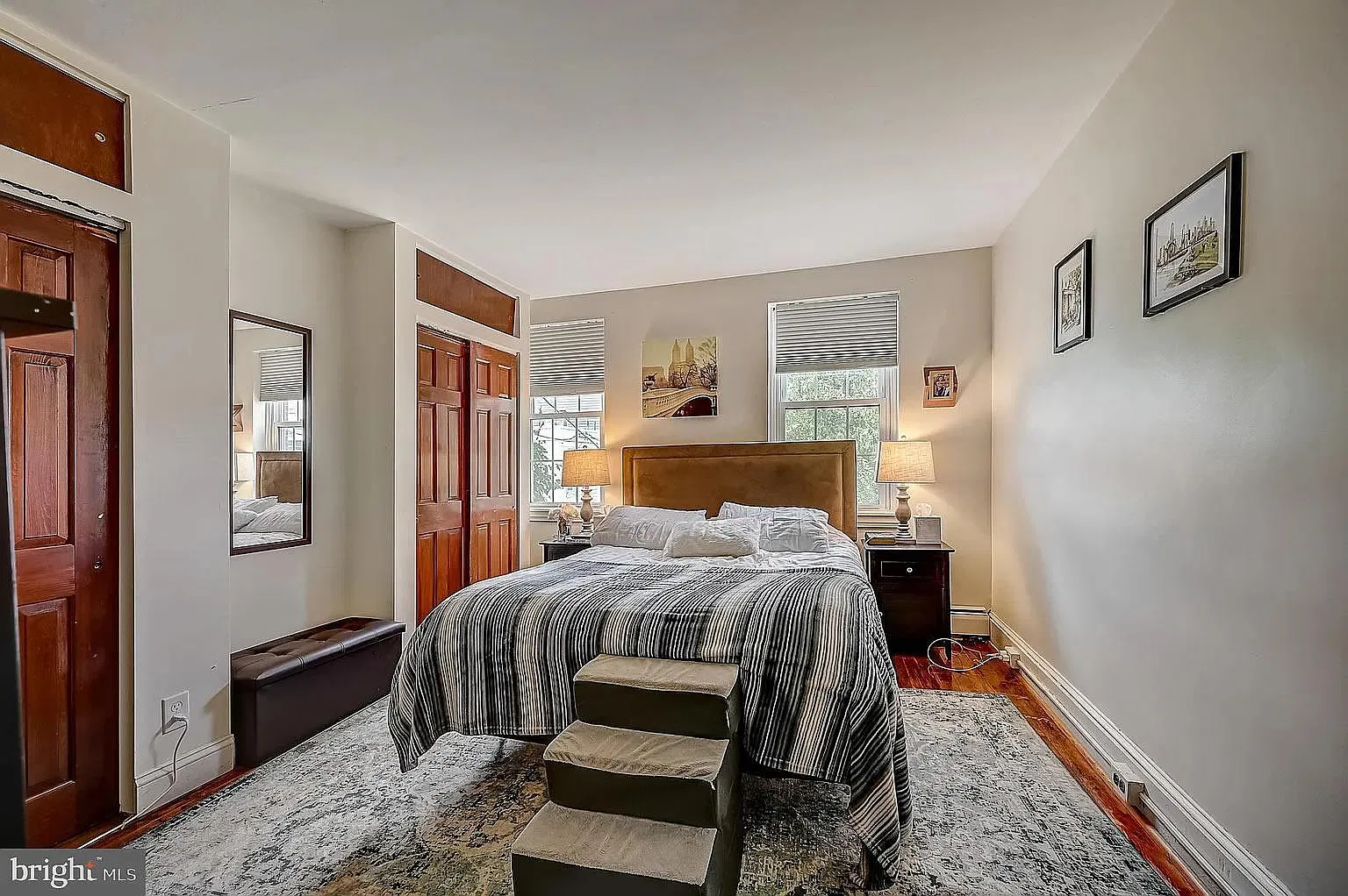 3 bed, 1.5 bath, 1200 sqft, $4,200 — Photo 1