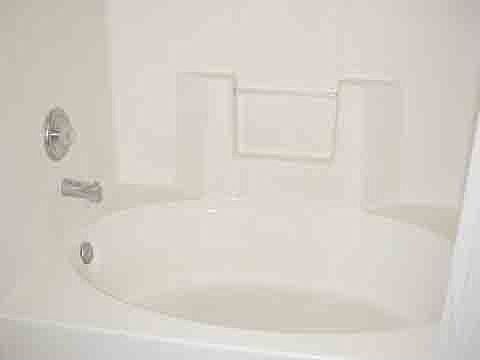MASTER TUB