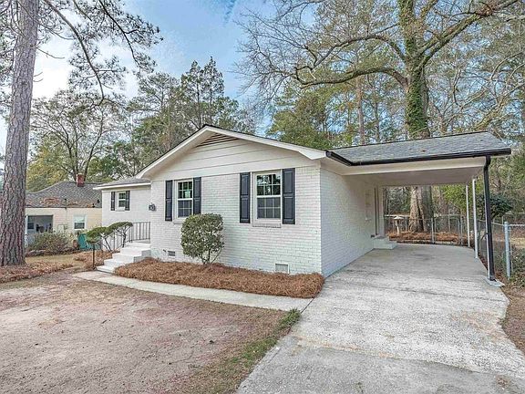 2nd image of 2413 Reynolds Dr