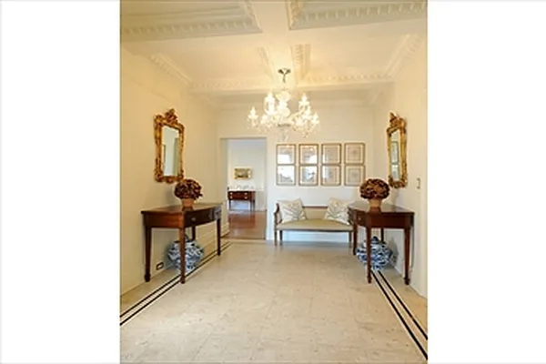Sold by Kleier Residential | media 21