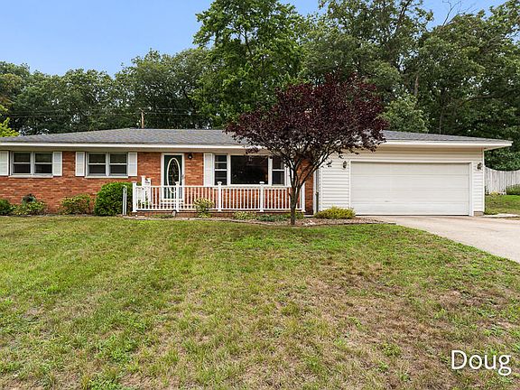 2nd image of 1674 Bonneville Dr