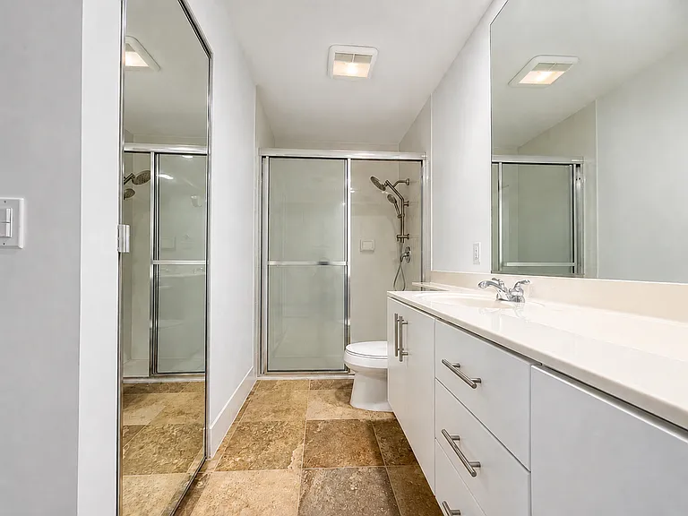 28869 Vermillion Ln — Photo 40