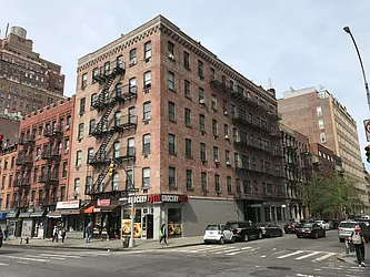 400 West 25th Street in West Chelsea