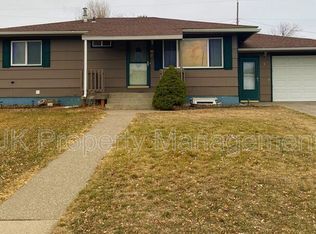409 26th Ave NE, Great Falls, MT 59404
