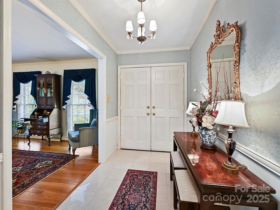 6420 Saint John Ln, Charlotte, NC 28210 | Zillow