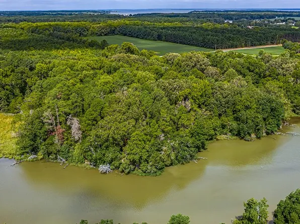 0 Wilton Rd, Hague, VA 22469