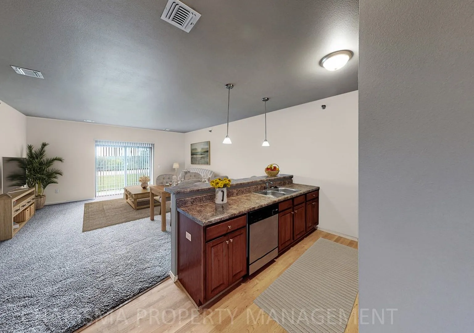 Ridgeview Apartments — Photo 4