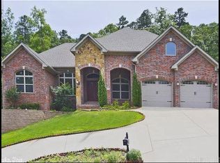 111 Chelle Ln, Little Rock, AR 72223
