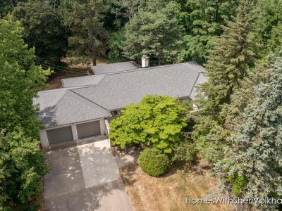 303 Four Mile Rd NW, Comstock Park, MI, 49321