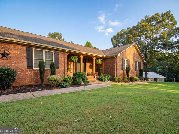2714 Dorsey Peek Rd, Gainesville, GA 30507