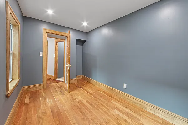 Rented by Corcoran | media 17