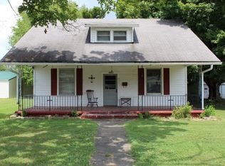 417 W Cherry St, Glasgow, KY 42141