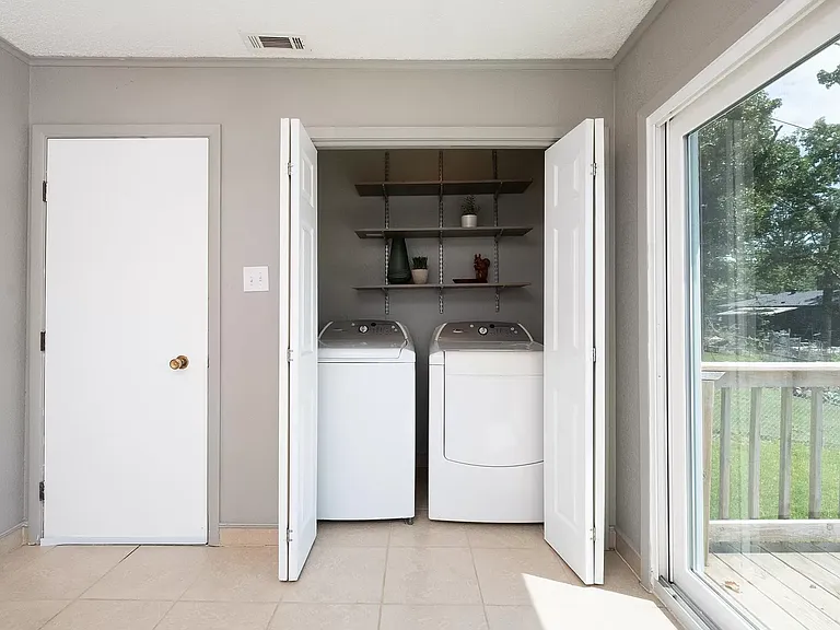 41 Oakview Dr — Photo 12