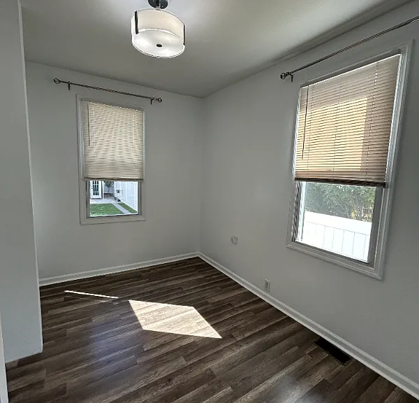 119 Columbus Pl — Photo 6