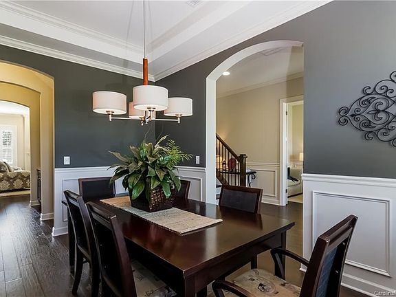 3rd image of 125 Rockridge Pointe Dr
