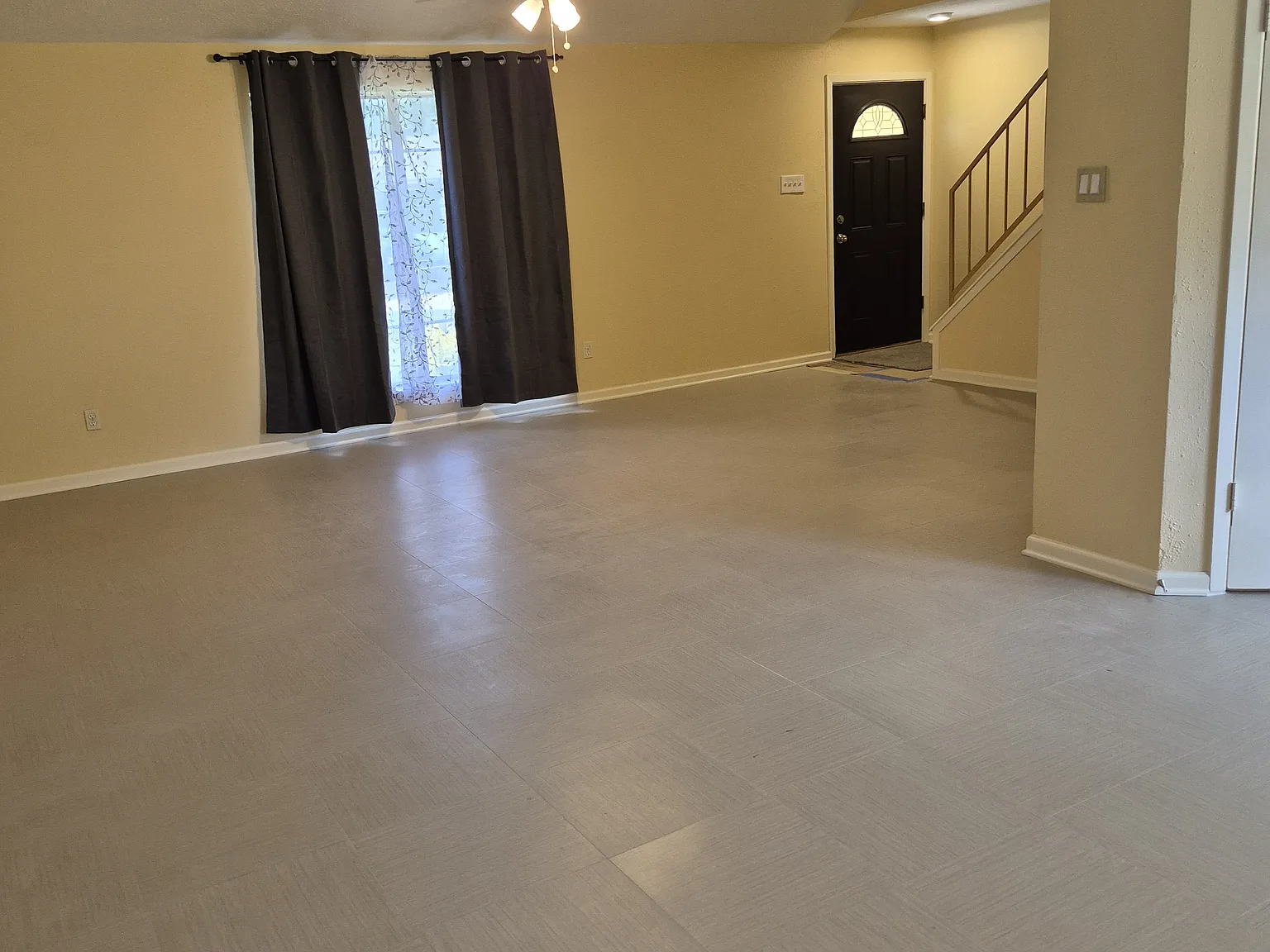 3 bed, 1621 sqft, $1,700 — Photo 3
