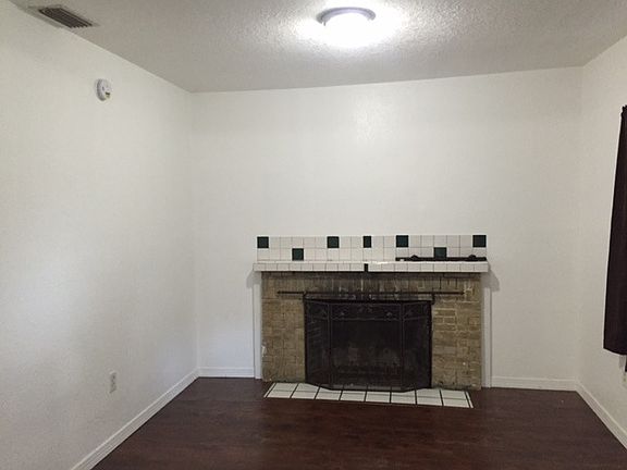 5th image of 1001 E 32nd Ave
