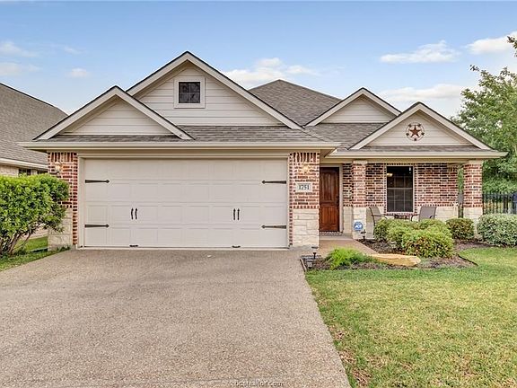 2nd image of 1751 Parkland Dr