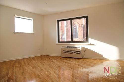3rd image of 715 Flushing Ave #2BB2