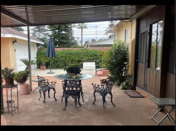 (undisclosed Address), Sherman Oaks, CA 91423