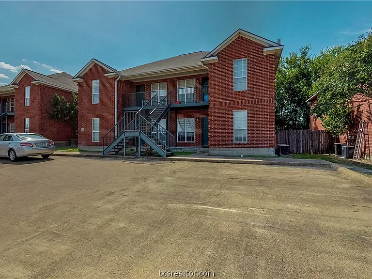 1509 Hollowhill Dr #A — Photo 27