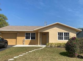9211 NW 83rd St, Tamarac, FL 33321