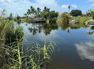 1018 NW 38th Pl, Cape Coral, FL 33993