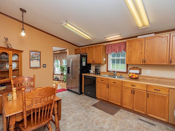 2nd image of 389 Fleshood Ln