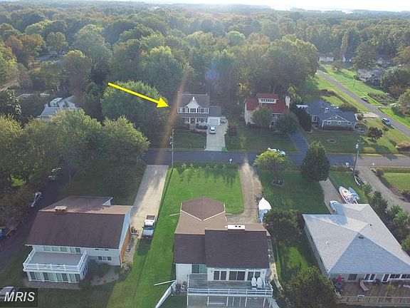 4th image of 907 Bayside Dr