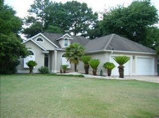 1301 Woodleigh Rd, Dothan, AL 36305