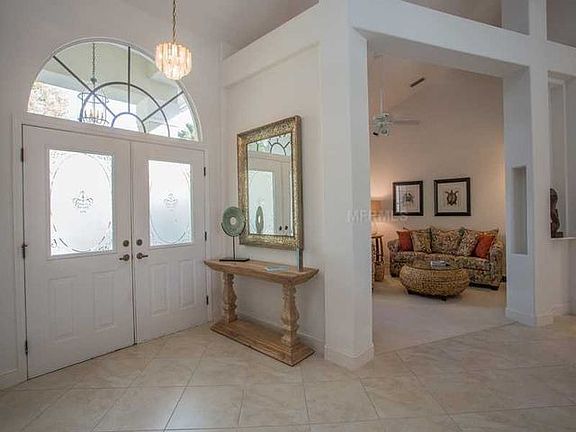 4th image of 25 Golf View Dr