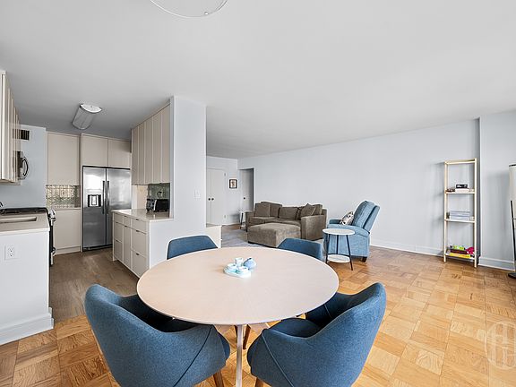 3rd image of 205 W End Ave APT 15M