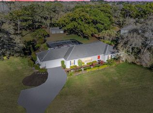 2142 Paddock Cir, Dunedin, FL 34698