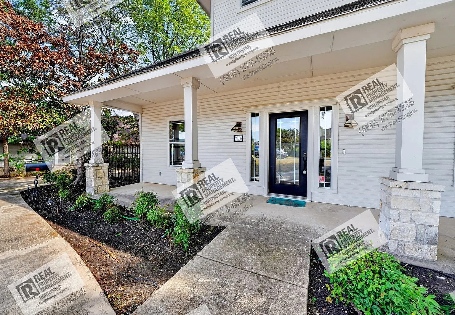 3 bed, 2.5 bath, 1780 sqft, $2,495 — Photo 4