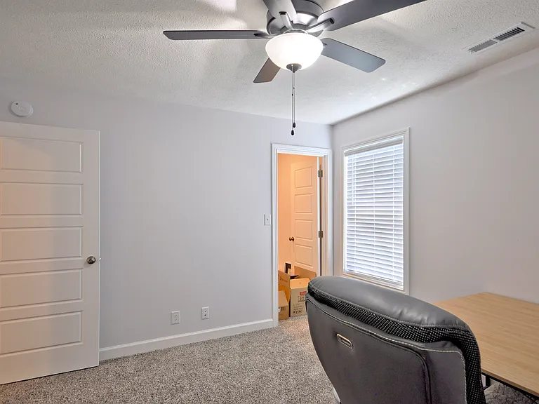 279 Bluebriar Trce — Photo 36